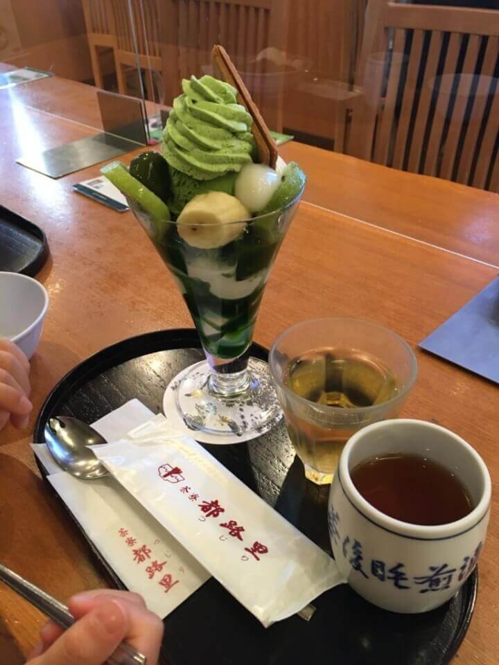 京都　都路里　抹茶パフェ